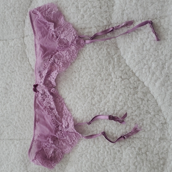 Victoria's Secret Purple/Fushia Garter Belt Bundle - Picture 8 of 17